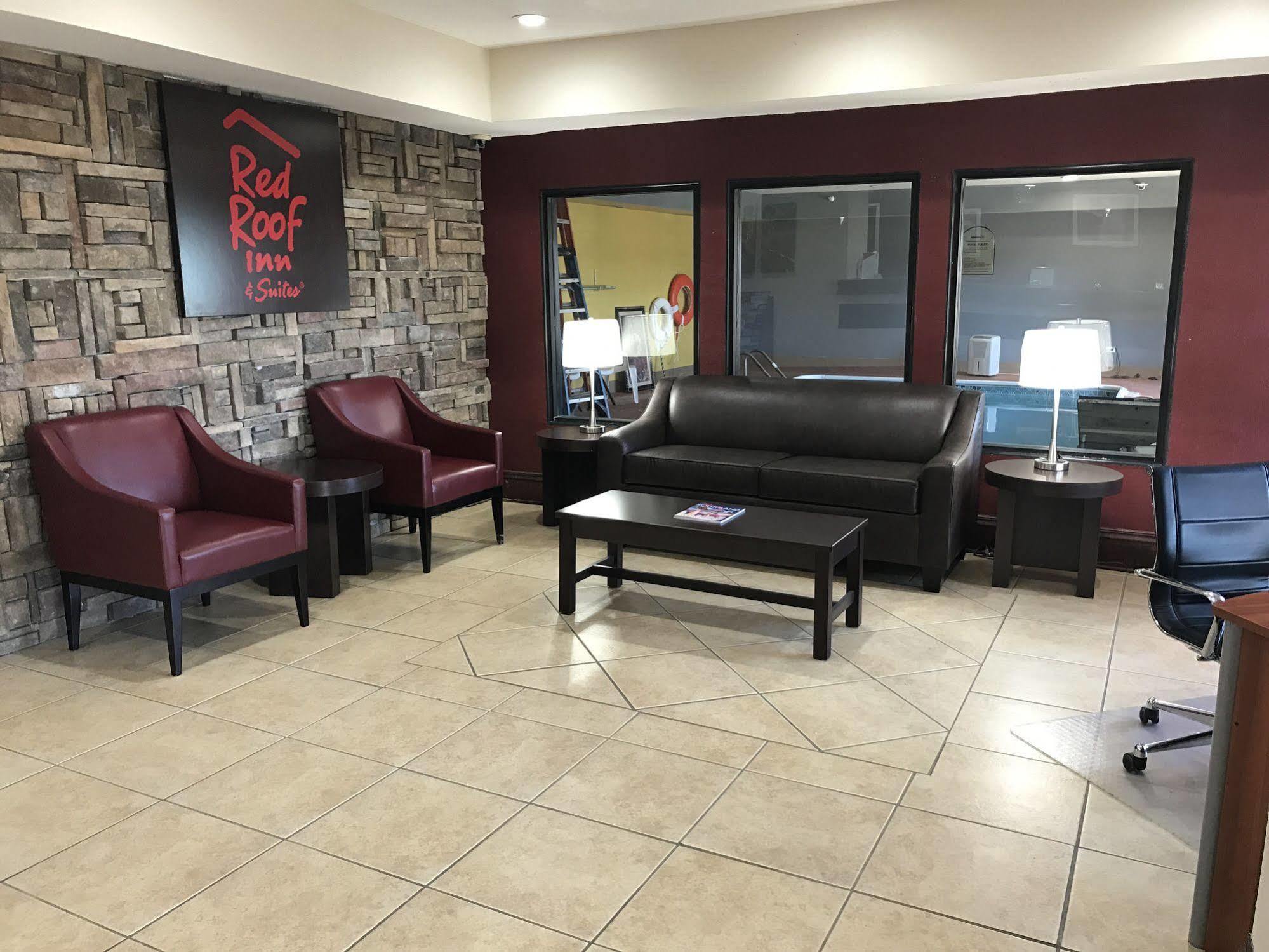 Red Roof Inn & Suites Monee Exterior photo